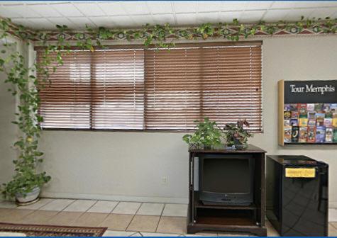 America'S Best Value Inn & Suites - Memphis/Graceland ภายนอก รูปภาพ