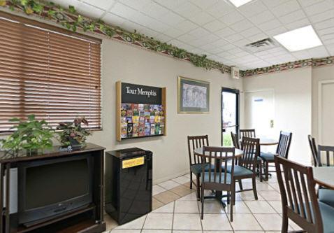 America'S Best Value Inn & Suites - Memphis/Graceland ภายนอก รูปภาพ