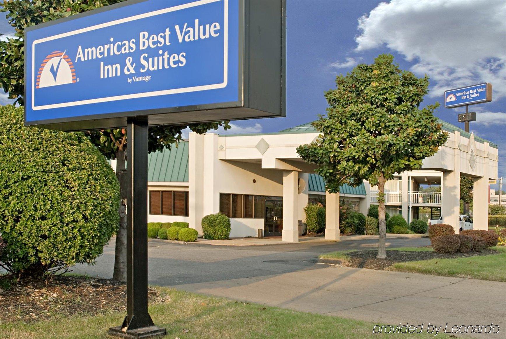 America'S Best Value Inn & Suites - Memphis/Graceland ภายนอก รูปภาพ