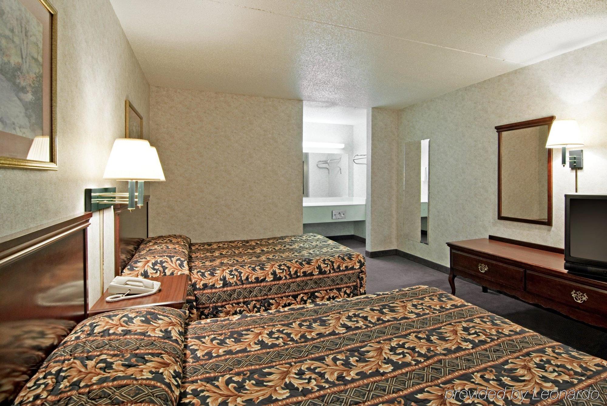 America'S Best Value Inn & Suites - Memphis/Graceland ห้อง รูปภาพ